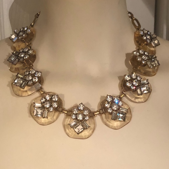 J. CREW Crystal & Lucite Necklace - Picture 4 of 10